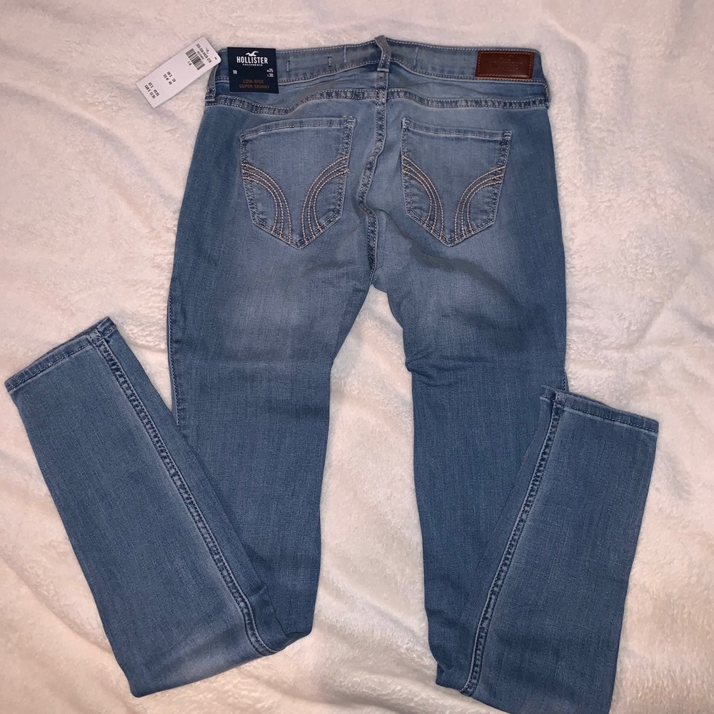 Hollister jeans